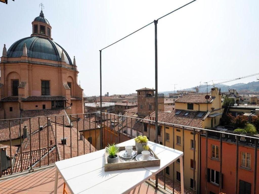 Fulcanelli Apartment Bologna Exteriör bild